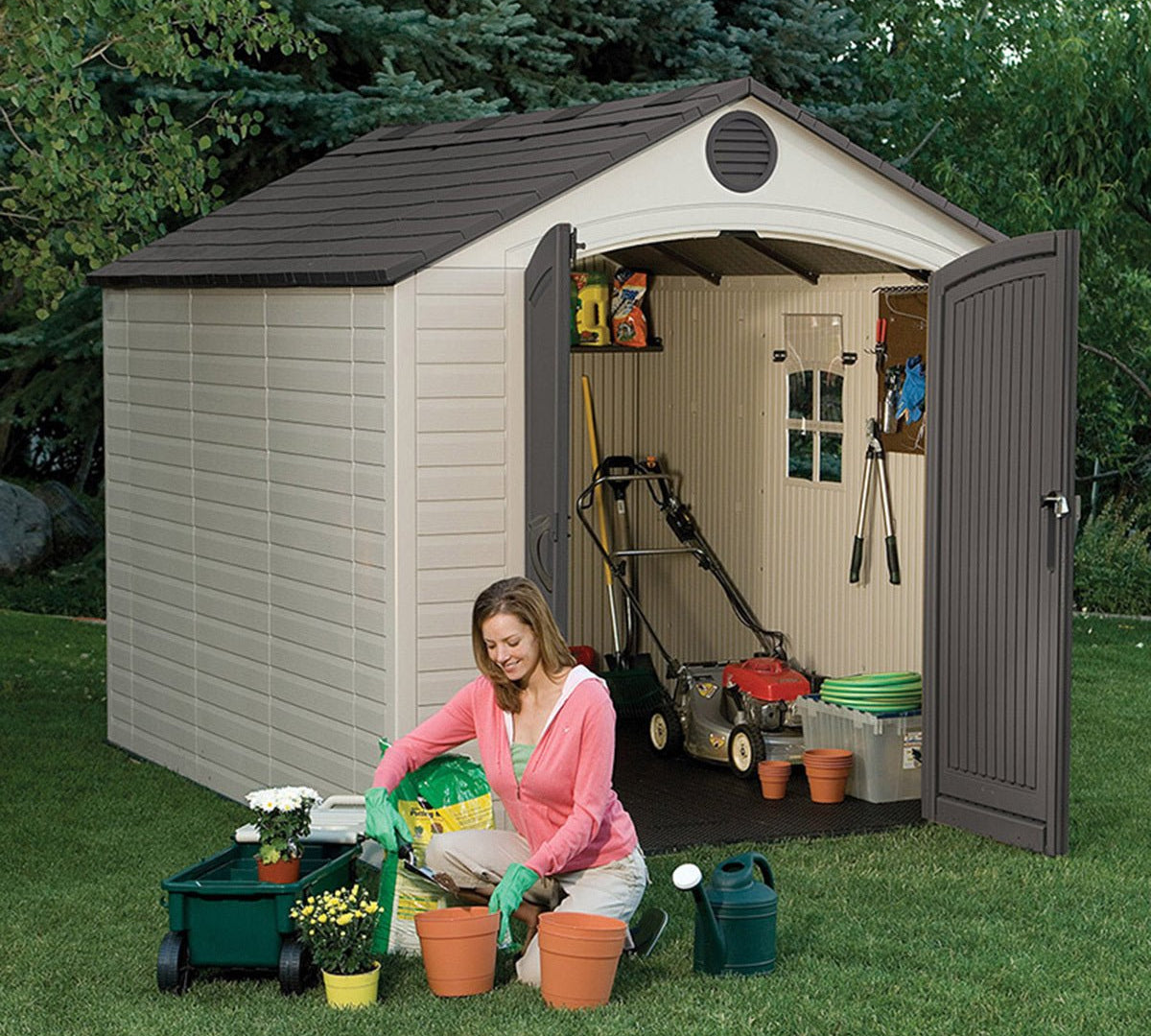 Cómo utilizar tu caseta de jardín como una oficina en el jardín - Lifetime