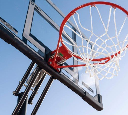 ¿Conoces las canastas de baloncesto con altura regulable? Descubre las mejores opciones en nuestra tienda online - Lifetime