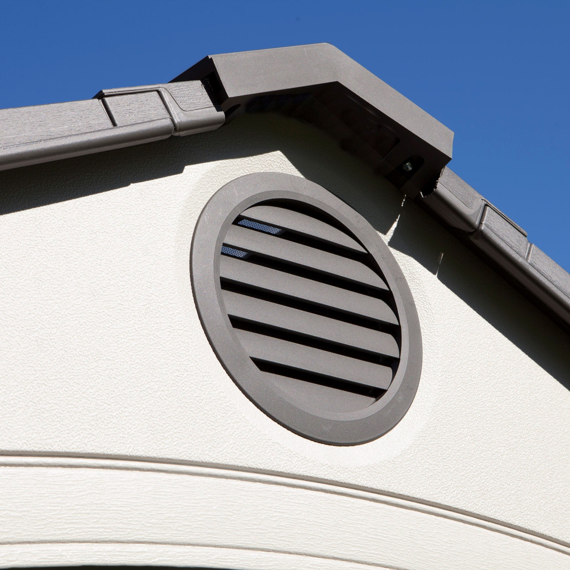 Caseta de jardín con suelo y ventana 4,9 m2 - 92309 - Lifetime