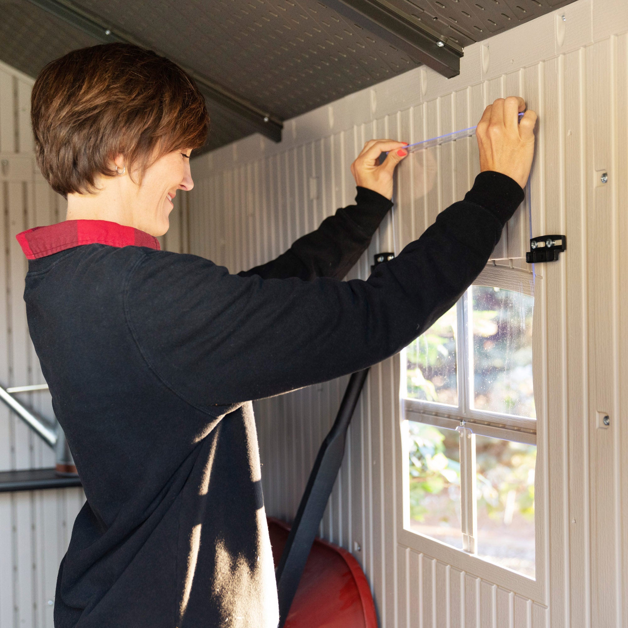 Caseta de jardín con suelo y ventana 6,6 m2 - 92308 - Lifetime